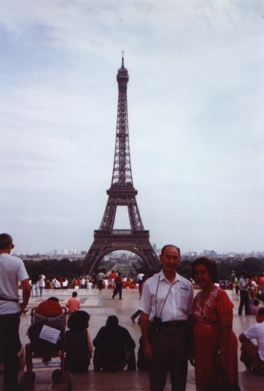 eiffel tower.jpg